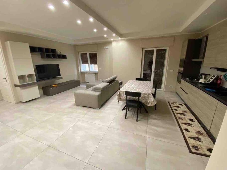 Il Poeta Manfredonia - Suite Con Balcone Zewnętrze zdjęcie